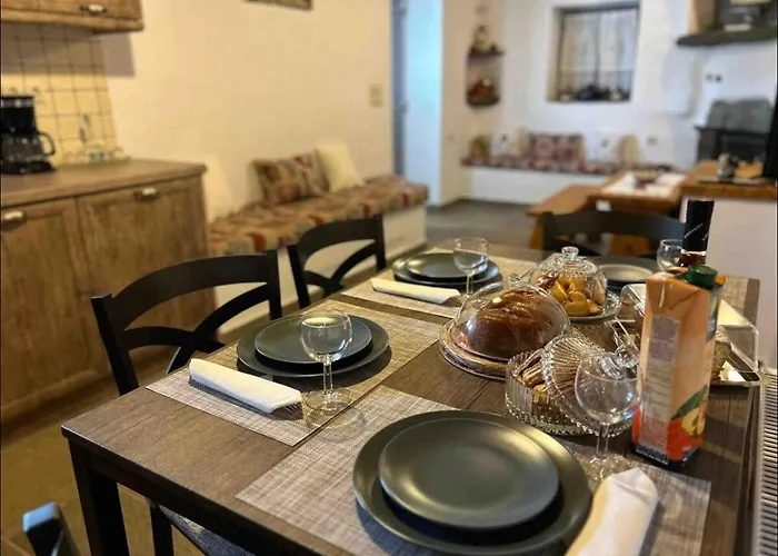 Diavrouxas House In Sifnos